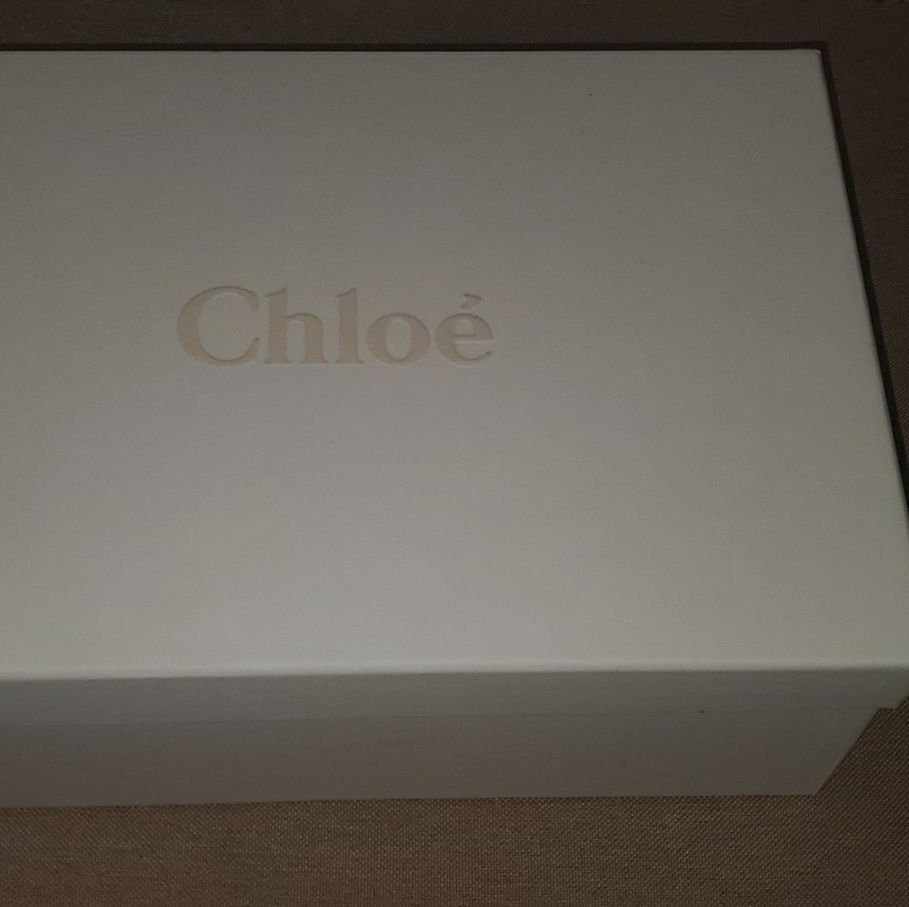 Chloé Lauren lace sneakers beige